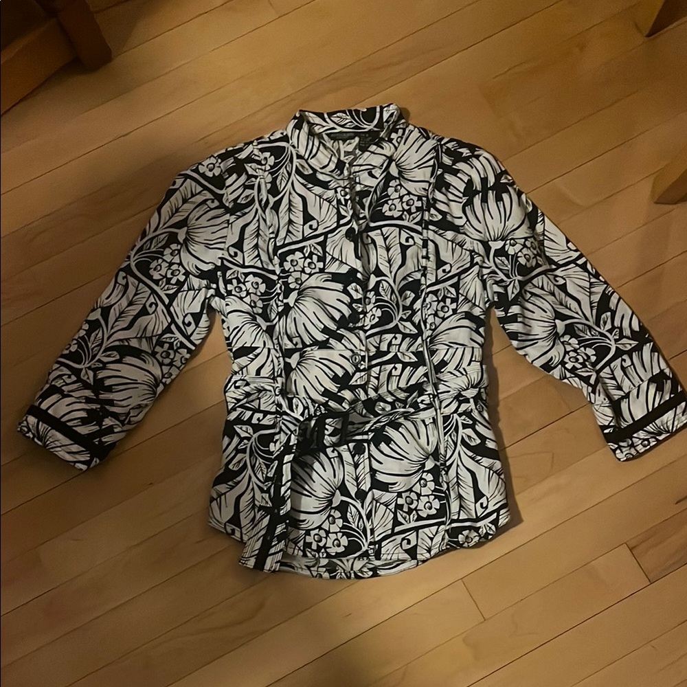 Autograph Monochrome Leaf Print Top #Linen
